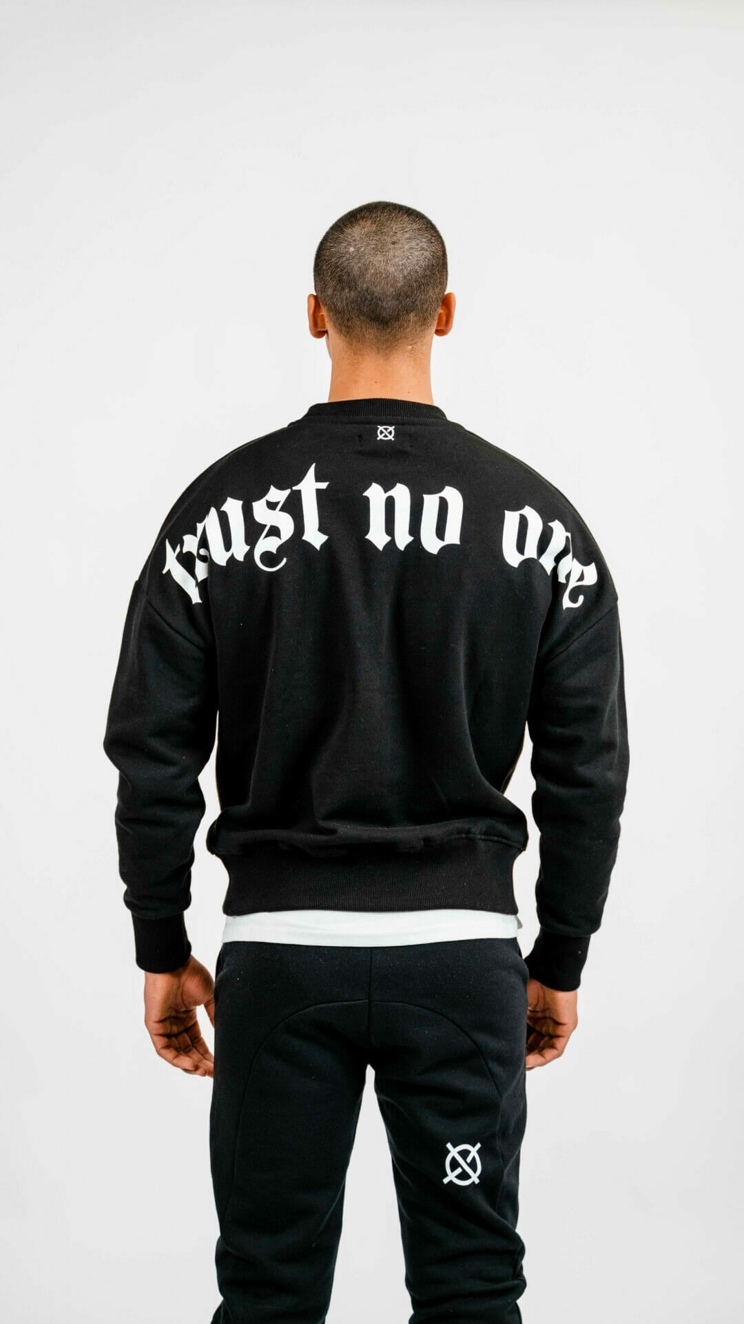 Trust No One Crewneck - TRUST Amsterdam