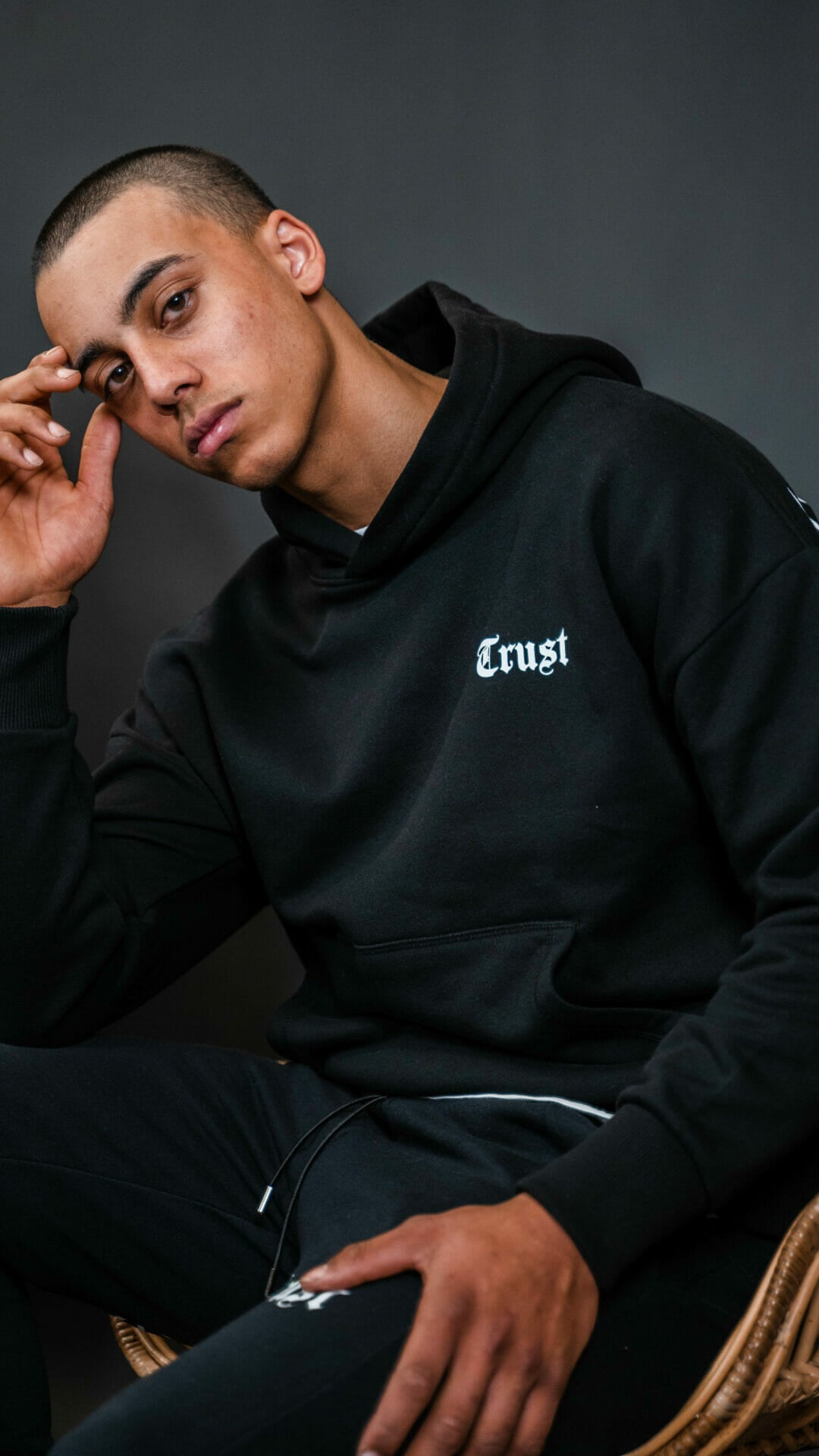 Trust No One Hoodie - TRUST Amsterdam