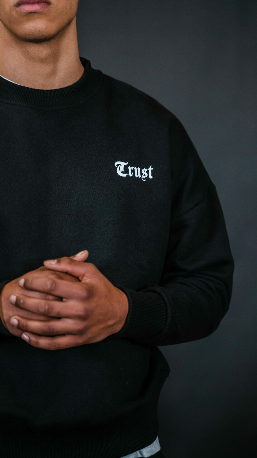 Trust No One Hoodie - TRUST Amsterdam