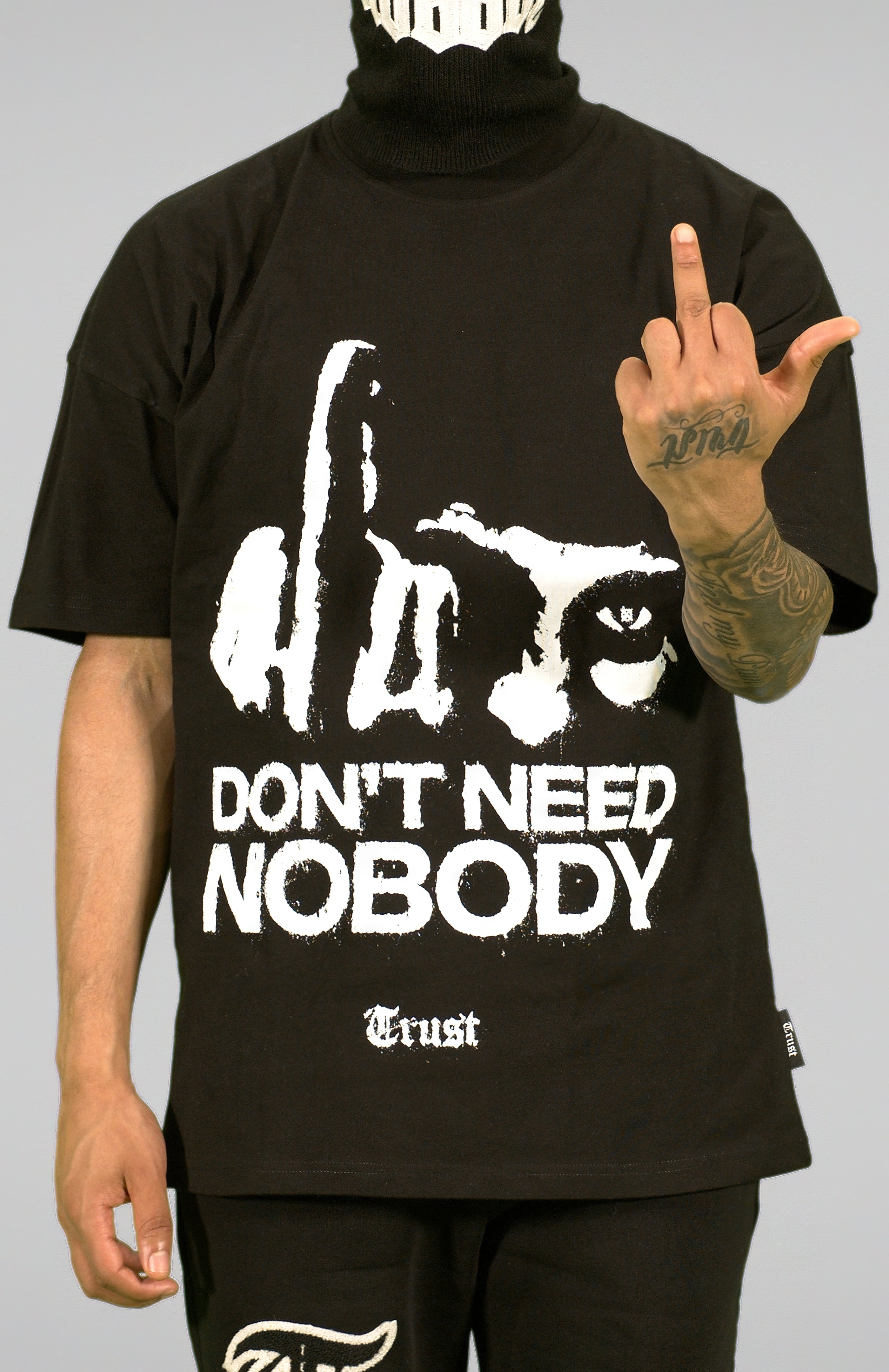 'TRUST Nobody' Middlefinger Black Tee - TRUST Amsterdam