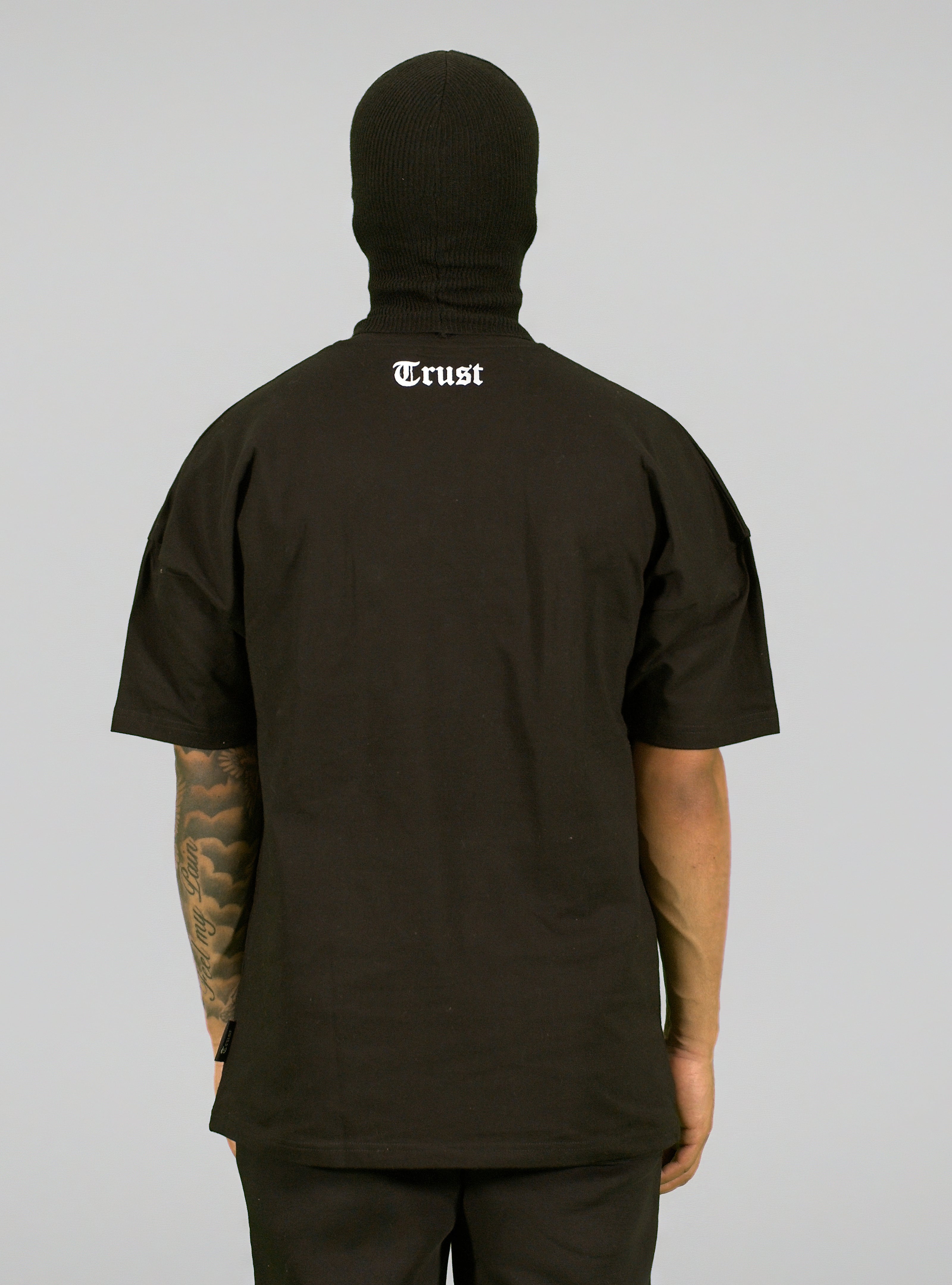 'TRUST Nobody' Middlefinger Black Tee - TRUST Amsterdam