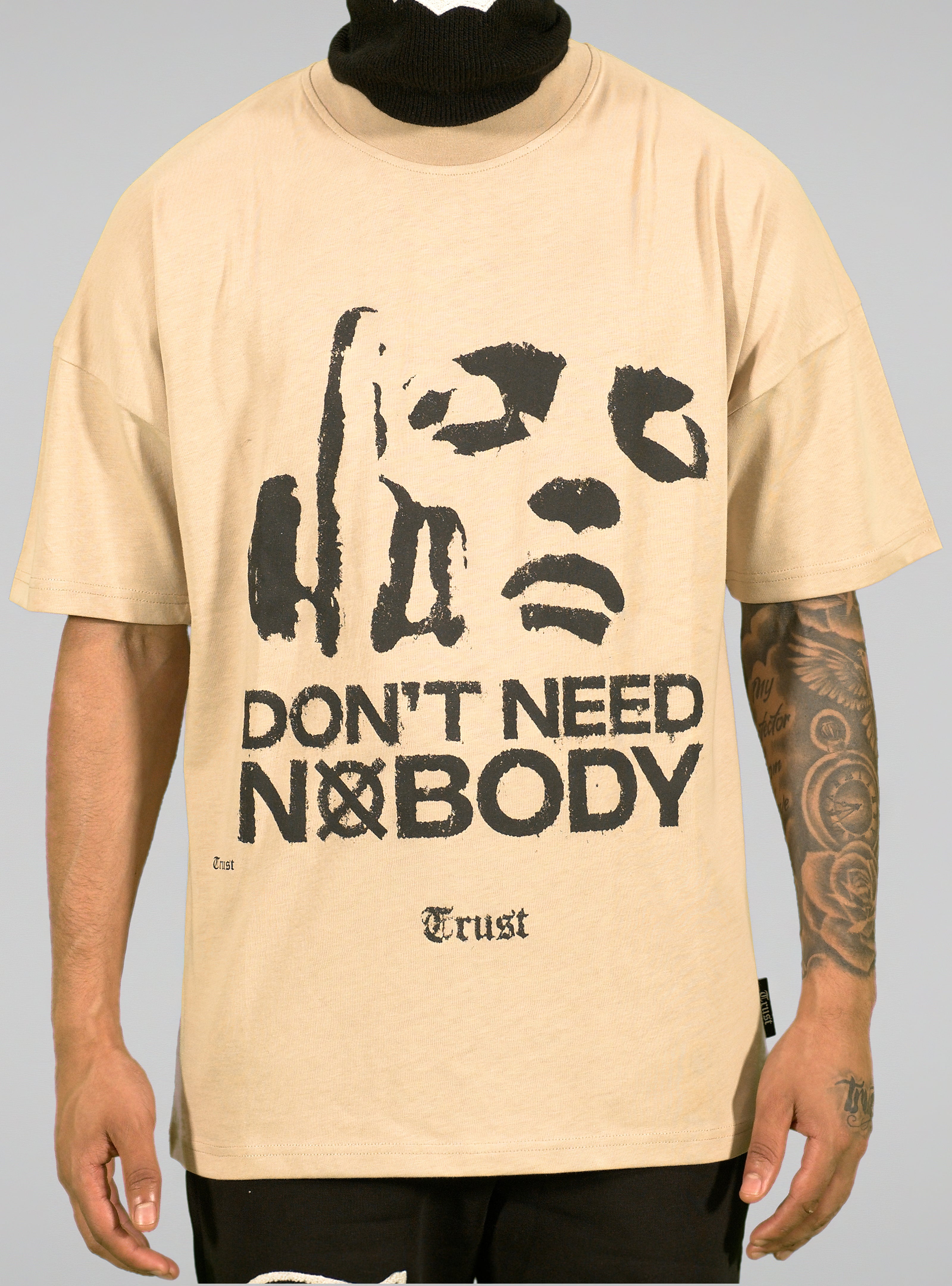 'TRUST Nobody' Middlefinger Sand Tee - TRUST Amsterdam