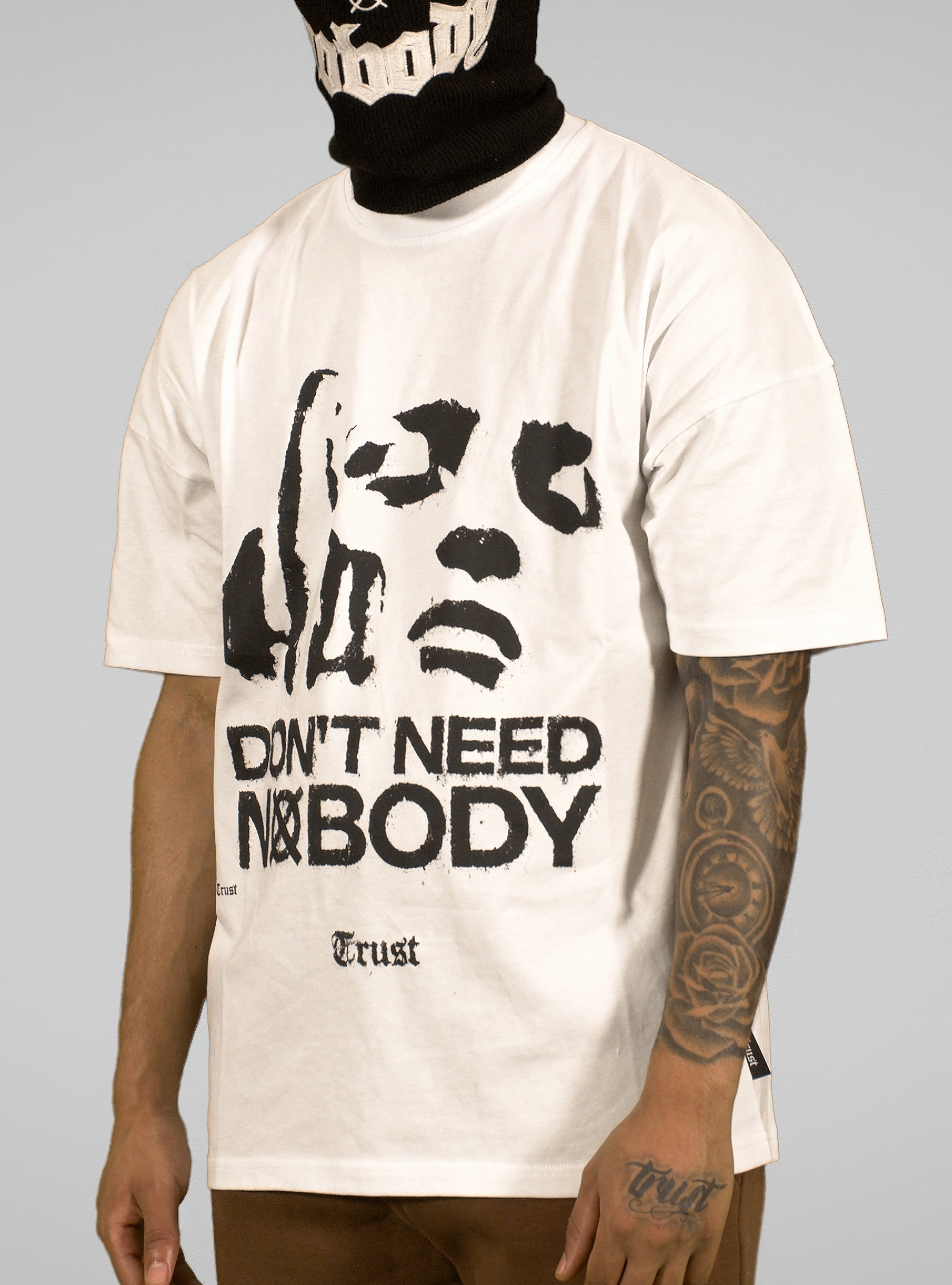 'TRUST Nobody' Middlefinger White Tee - TRUST Amsterdam